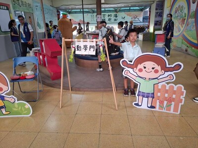 LINE_ALBUM_新生入學活動_260909_17圖片