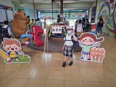 LINE_ALBUM_新生入學活動_260909_10圖片