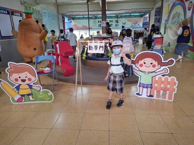 LINE_ALBUM_新生入學活動_260909_9圖片