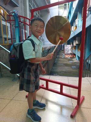 LINE_ALBUM_新生入學-敲智慧鑼_260908_39圖片
