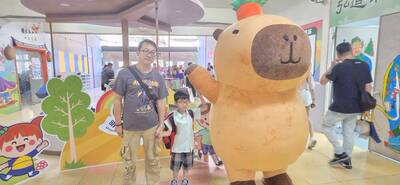LINE_ALBUM_新生開學日第四站主場景照片_260909_27圖片