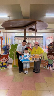 LINE_ALBUM_新生入學活動_260909_35圖片