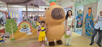 LINE_ALBUM_新生開學日第四站主場景照片_260909_9圖片