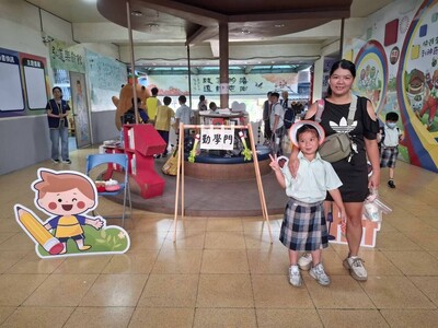 LINE_ALBUM_新生入學活動_260909_14圖片